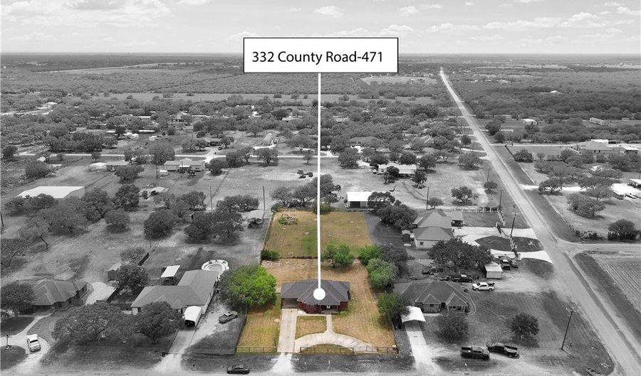 332 County Road 471, Alice, TX 78332 - 3 Beds, 2 Bath
