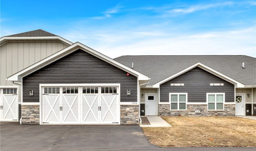 1344 Cypress Ct, Altoona, WI 54720 - 2 Beds, 2 Bath