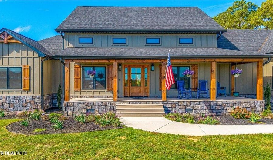 488 Masters Ln, Bean Station, TN 37708 - 3 Beds, 4 Bath