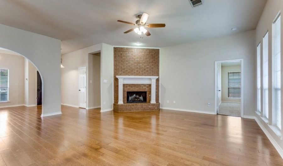 1320 Glendover Dr, Allen, TX 75013 - 4 Beds, 2 Bath
