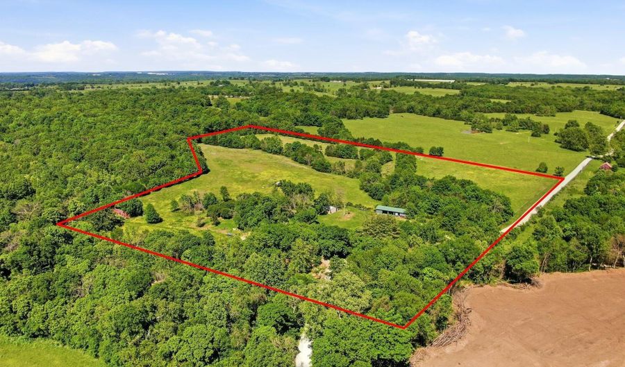 243 E 508th Rd, Aldrich, MO 65601 - 4 Beds, 2 Bath