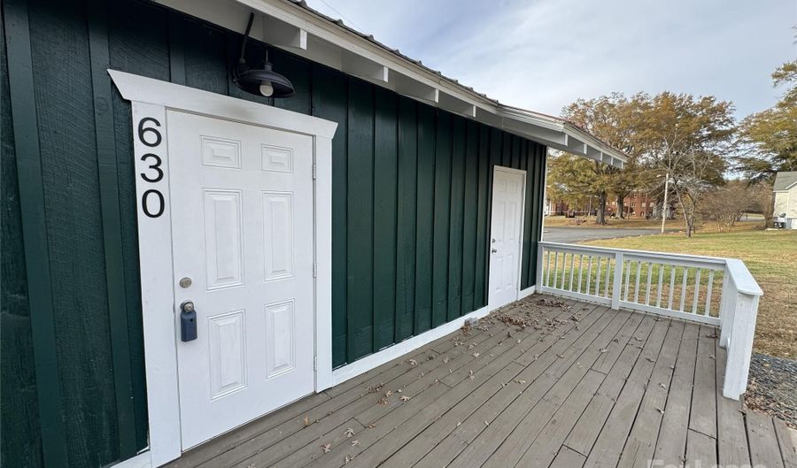 630 Graham St, Albemarle, NC 28001 - 2 Beds, 1 Bath