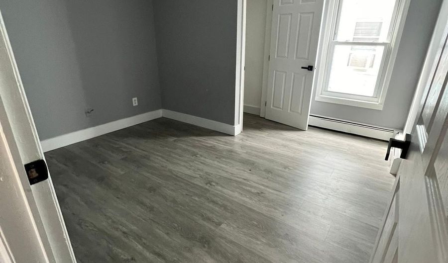 1255 Washington Ave, Asbury Park, NJ 07712 - 7 Beds, 2 Bath