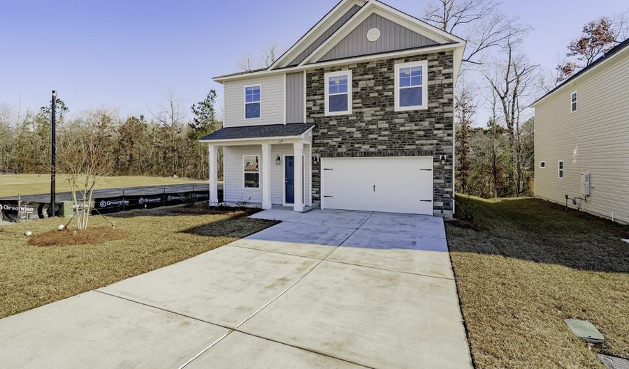 239 Honey Hill Way, Blythewood, SC 29016 - 5 Beds, 3 Bath