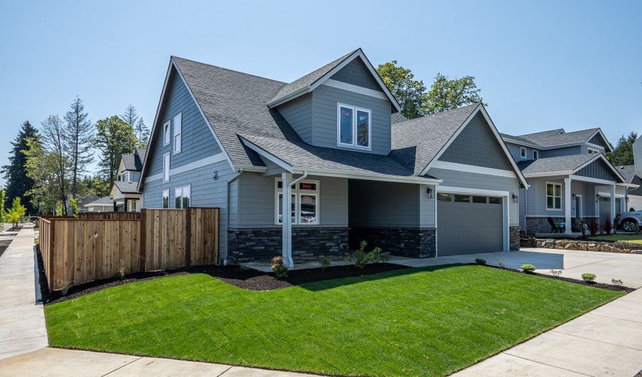 24934 WESTFIELD Ave, Veneta, OR 97487 - 4 Beds, 3 Bath