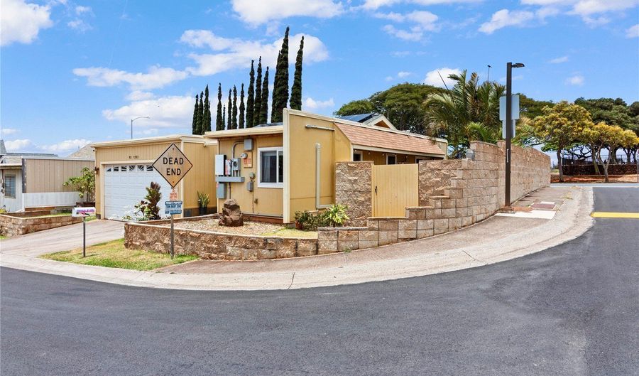 92-1203 Makamai Pl, Kapolei, HI 96707 - 3 Beds, 2 Bath