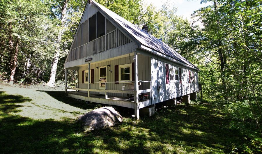 455 King Richard Dr, Becket, MA 01223 - 3 Beds, 1 Bath