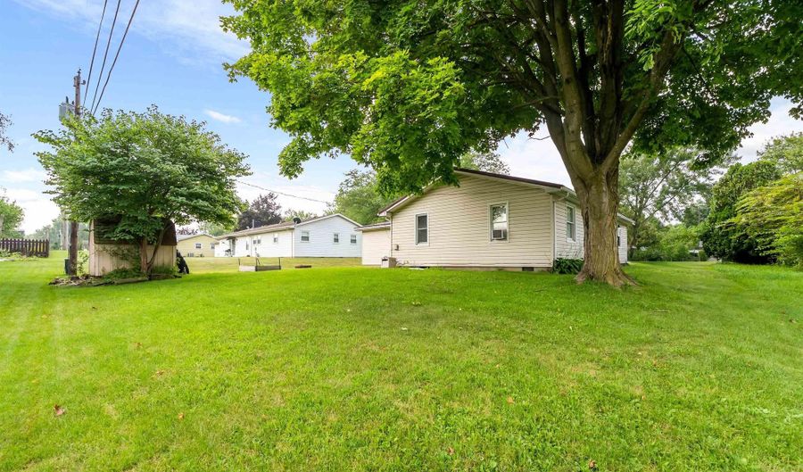 516 N Liberty Dr, Albion, IN 46701 - 3 Beds, 1 Bath