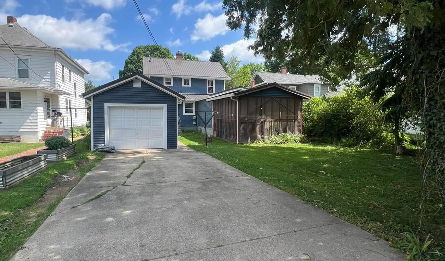 135 Morris Ave, Athens, OH 45701 - 3 Beds, 3 Bath