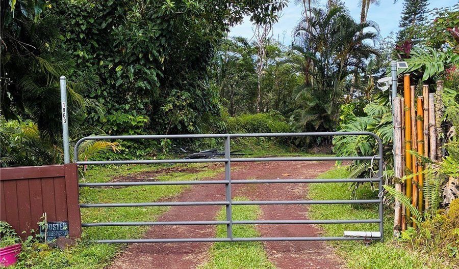 16-1963 36th Ave, Keaau, HI 96749 - 4 Beds, 2 Bath
