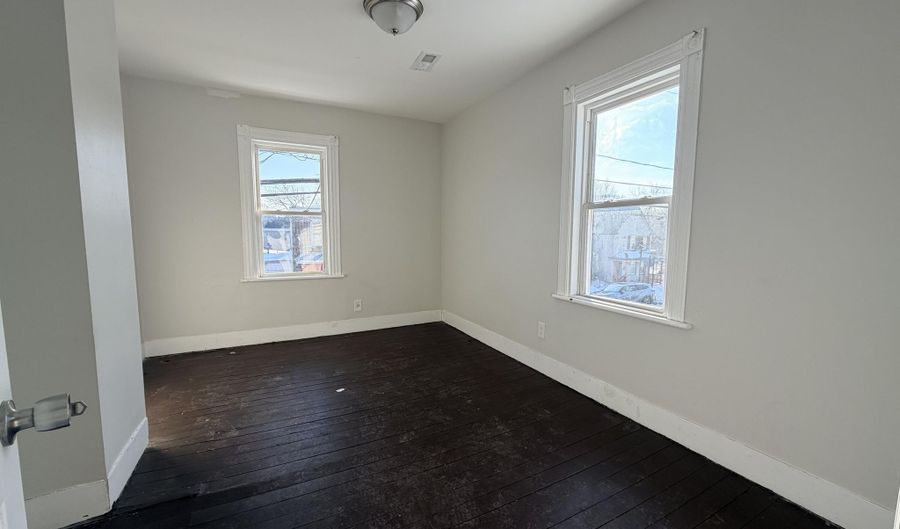 101-103 Ridge Ave, Asbury Park, NJ 07712 - 8 Beds, 4 Bath