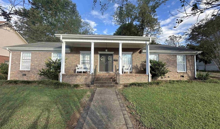 616 5th St NW, Attalla, AL 35954 - 3 Beds, 2 Bath