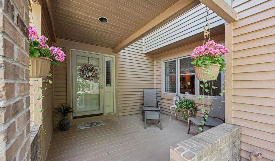 507 Woodgrove Dr 31, Ann Arbor, MI 48103 - 2 Beds, 3 Bath