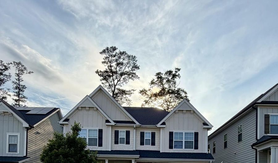 1072 Diamond Dove Ln, Apex, NC 27502 - 5 Beds, 4 Bath