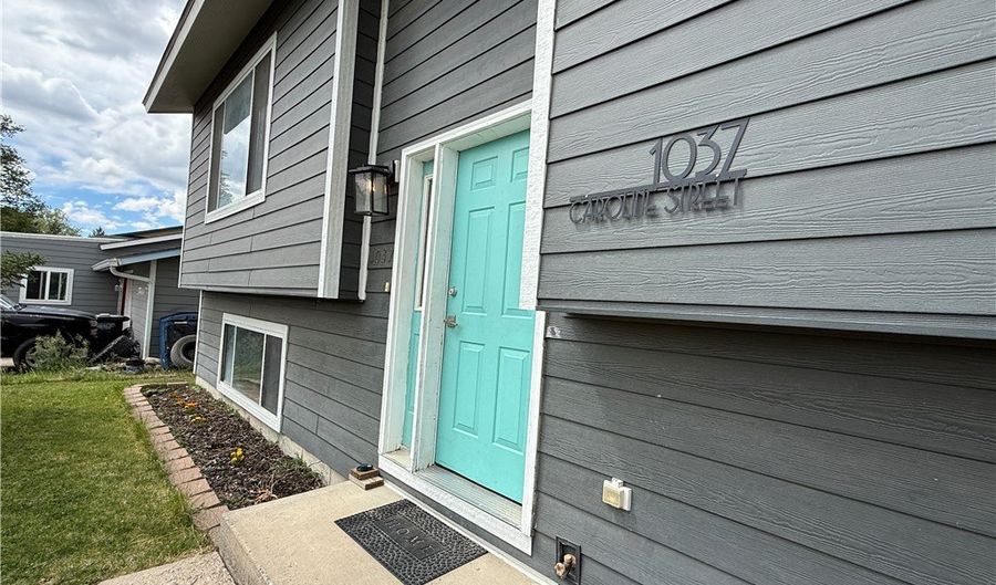 1037 Caroline St, Billings, MT 59105 - 4 Beds, 2 Bath