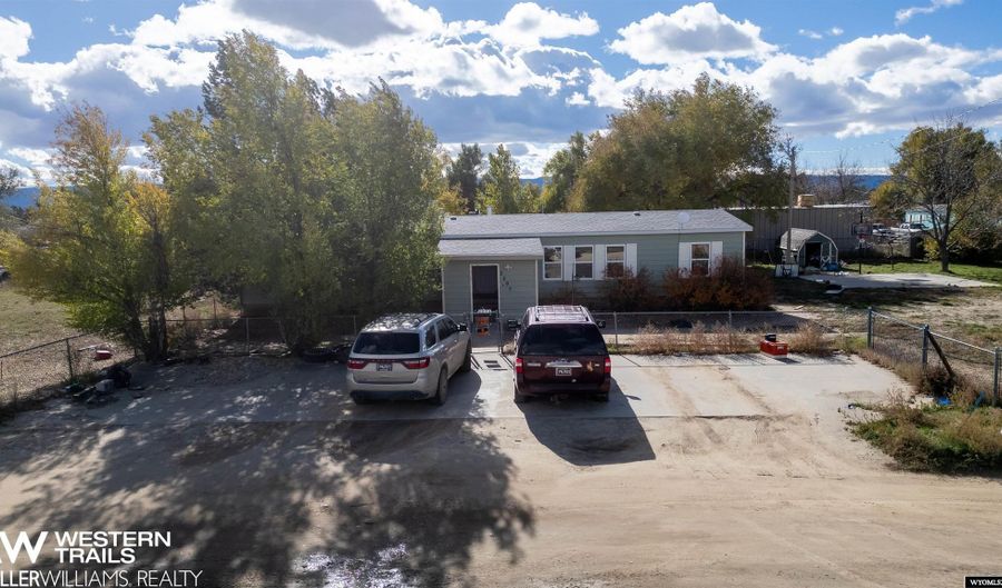 2293 Doane Ln, Casper, WY 82601 - 4 Beds, 2 Bath