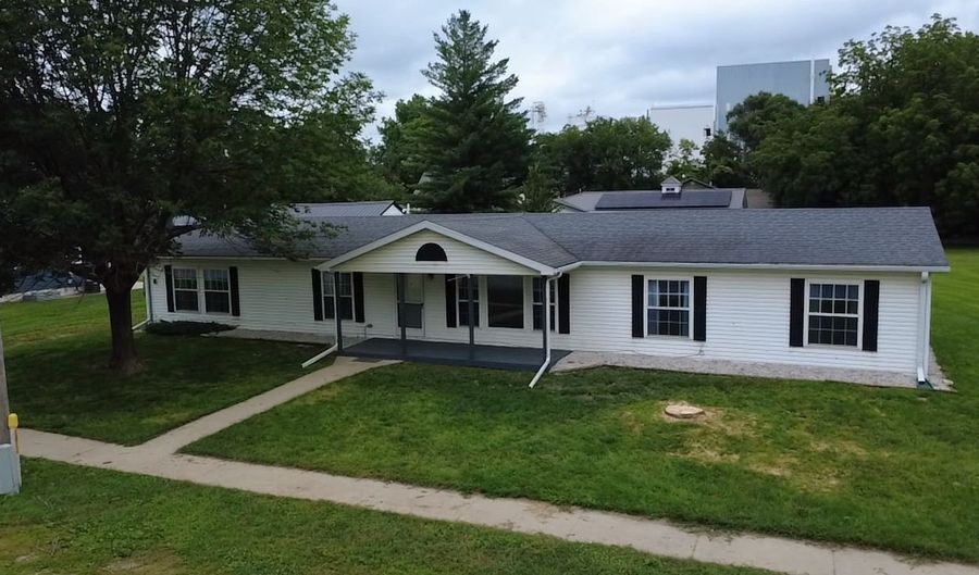 608 Water St, Alden, IA 50006 - 4 Beds, 3 Bath