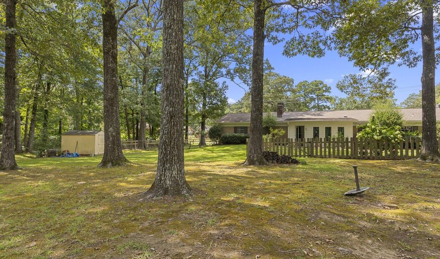 11 S Terrapin Hill Rd, Brandon, MS 39042 - 3 Beds, 3 Bath