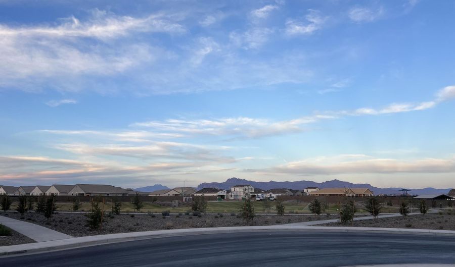 3121 W Shanley Ave, Apache Junction, AZ 85120 - 3 Beds, 2 Bath