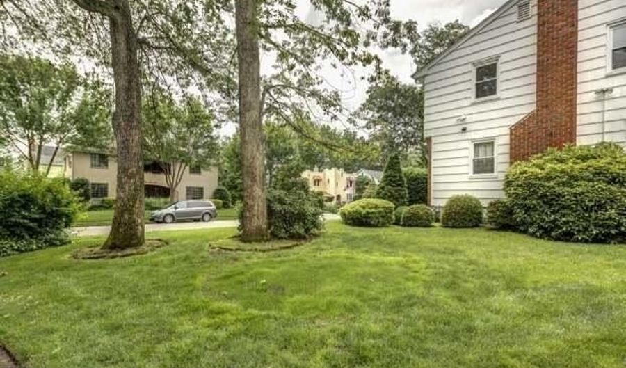 503 Wildwood Rd, West Allenhurst, NJ 07711 - 4 Beds, 2 Bath