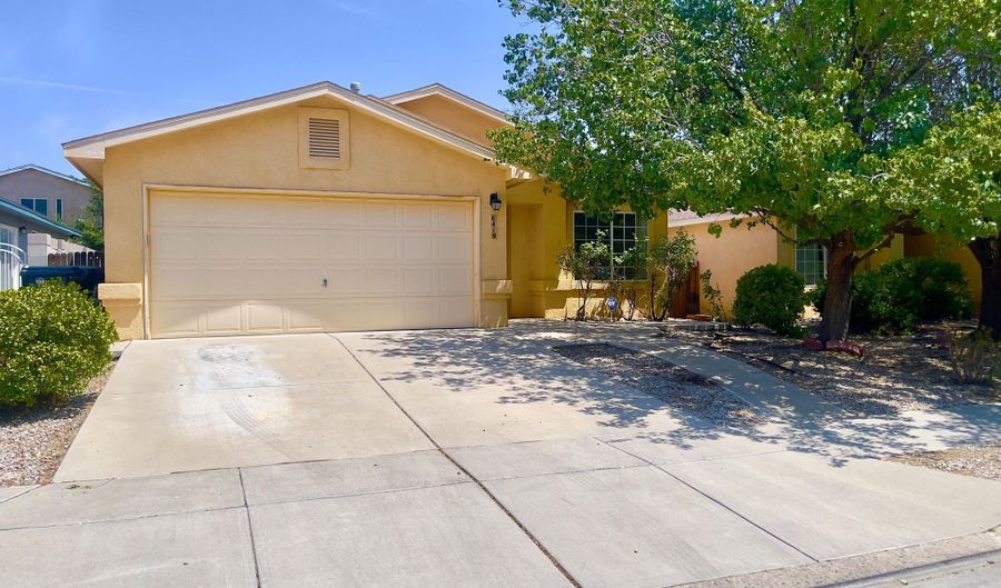 6419 Amberside Rd NW, Albuquerque, NM 87120 - 3 Beds, 2 Bath
