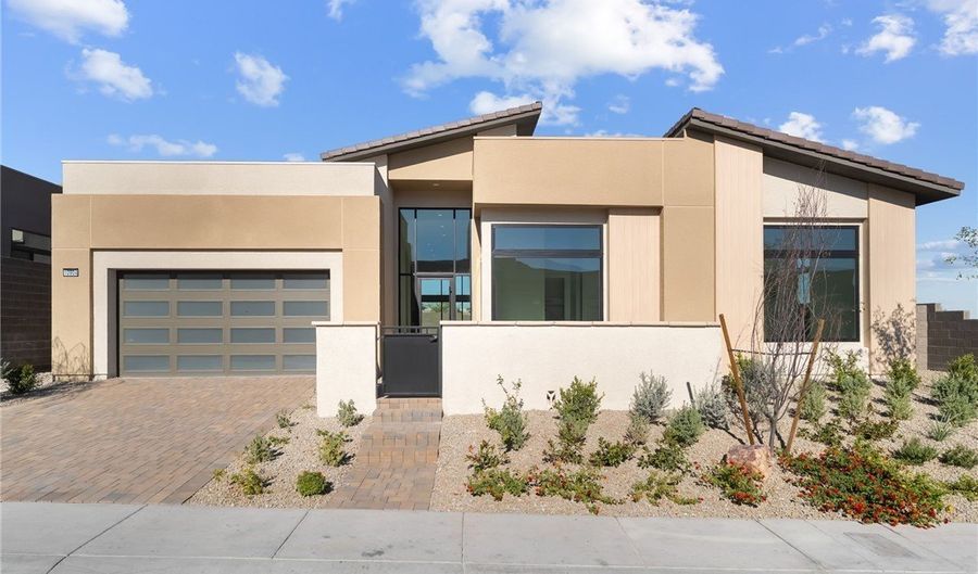 10904 Vista Altura Ave, Las Vegas, NV 89135 - 4 Beds, 5 Bath