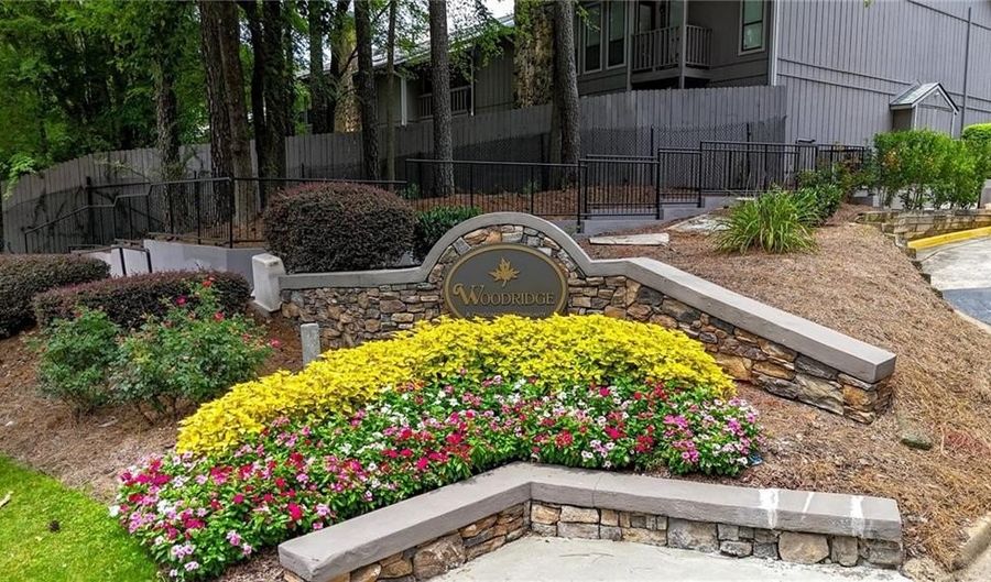 3893 Woodridge Way, Tucker, GA 30084 - 2 Beds, 2 Bath