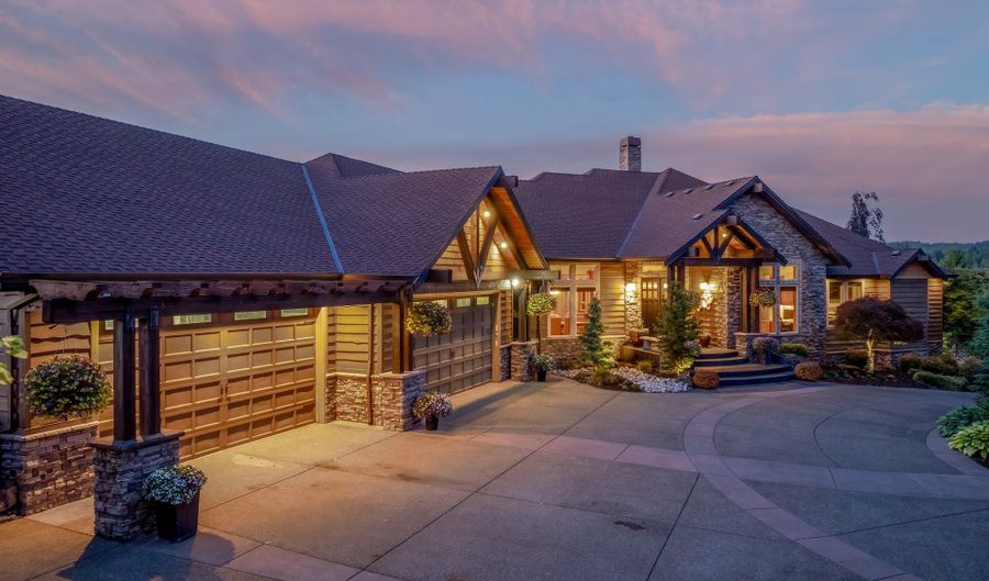 20578 S MONPANO OVERLOOK Dr, Oregon City, OR 97045 - 4 Beds, 6 Bath