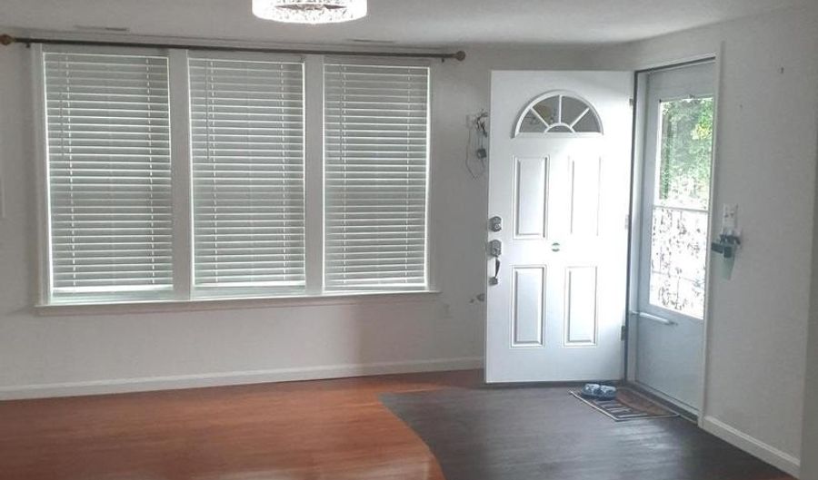 1847 MITCHELL Dr, Aberdeen, MD 21001 - 3 Beds, 2 Bath