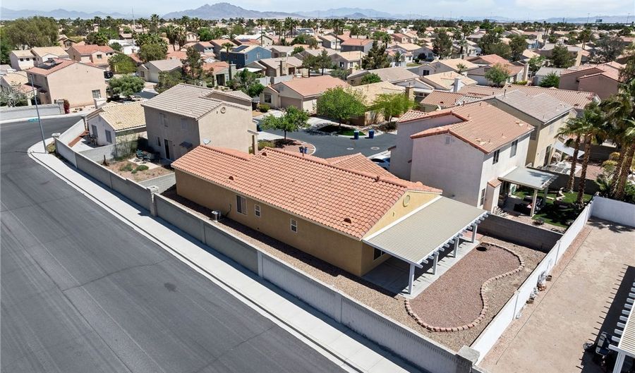 919 Country Skies Ave, Las Vegas, NV 89123 - 3 Beds, 2 Bath