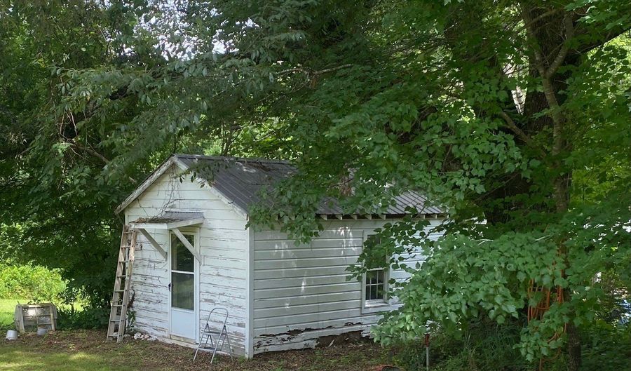 1386 Elvin Weeks Rd, Bethel Springs, TN 38315 - 3 Beds, 1 Bath