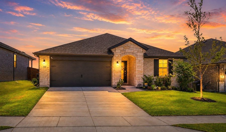 500 Thorn Creek Dr, Anna, TX 75409 - 3 Beds, 2 Bath
