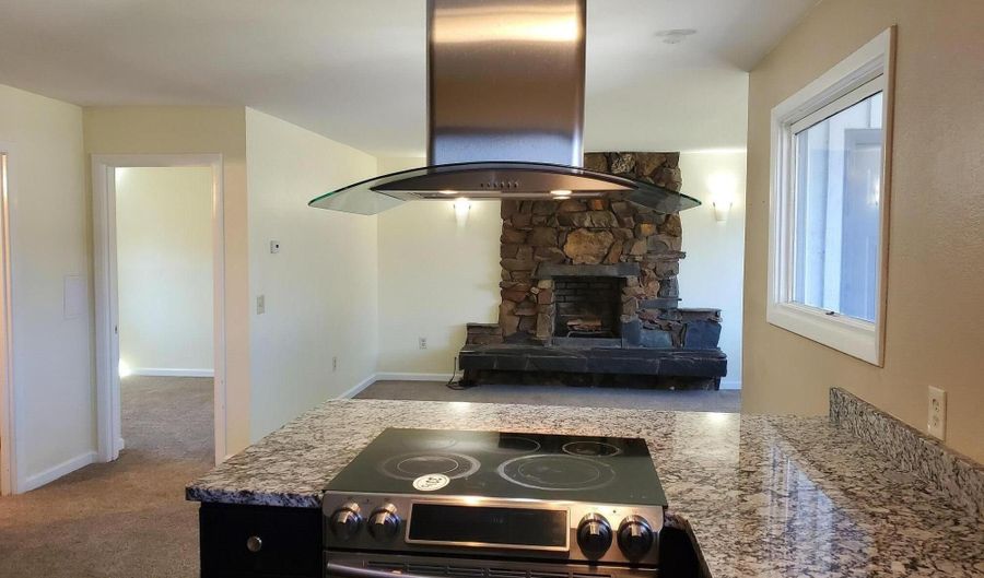 716 N Park St, Anchorage, AK 99508 - 4 Beds, 2 Bath