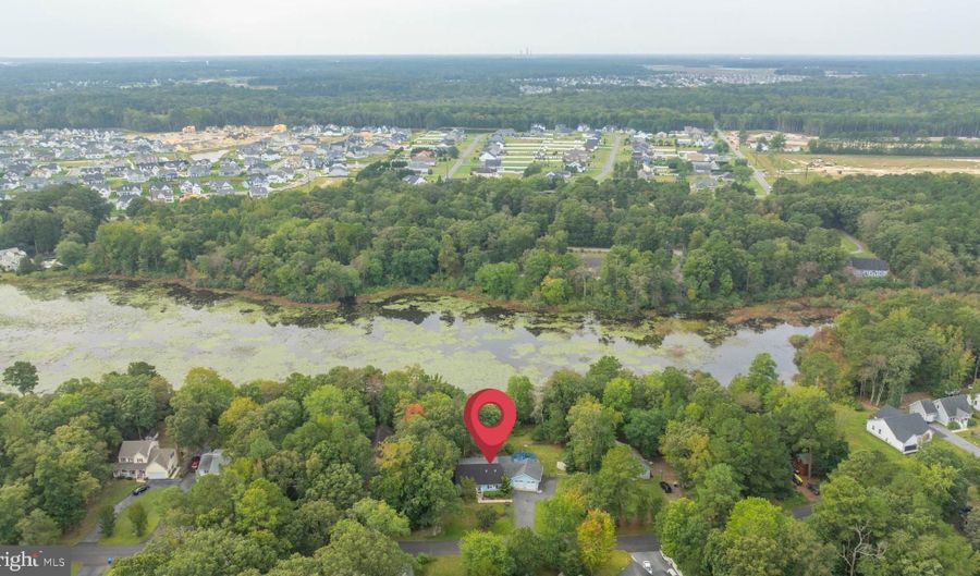 29 LAKE SHORE Dr, Lewes, DE 19958 - 3 Beds, 2 Bath