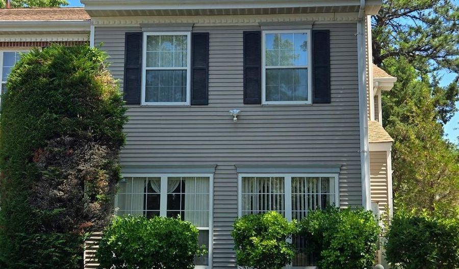 60 CHEROKEE Dr, Absecon, NJ 08205 - 2 Beds, 3 Bath