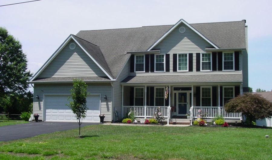 104 WOODS Rd, Chester, MD 21619 - 5 Beds, 4 Bath