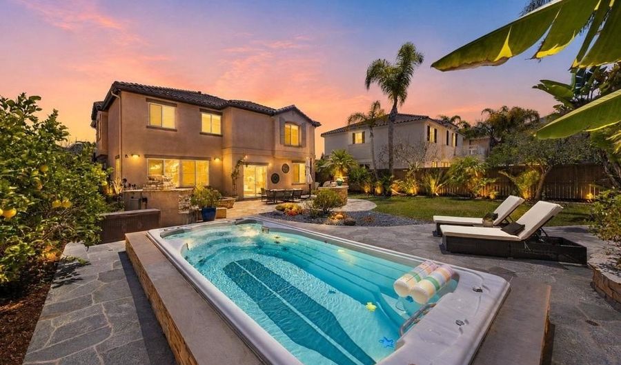 555 Toota Ct, Oceanside, CA 92058 - 4 Beds, 3 Bath