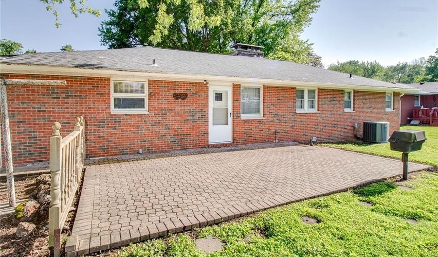 3406 McArthur Blvd, Alton, IL 62002 - 3 Beds, 1 Bath