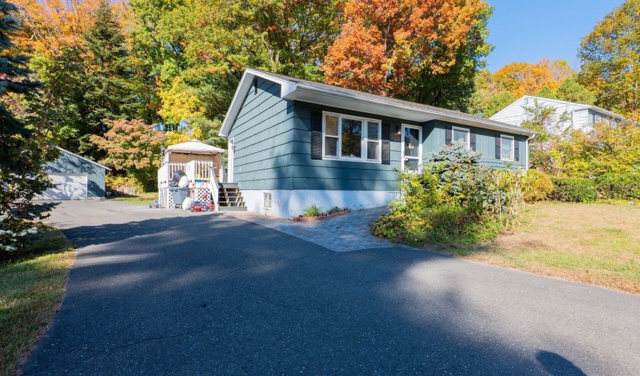 10 Almar Dr, Bethel, CT 06801 - 3 Beds, 2 Bath