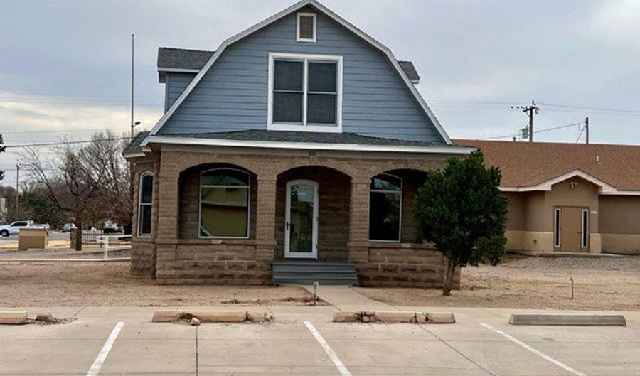 801 W Texas Ave, Artesia, NM 88210 - 0 Beds, 0 Bath