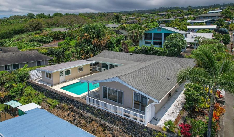 75-329 ALOHA KONA Dr, Kailua Kona, HI 96740 - 4 Beds, 3 Bath