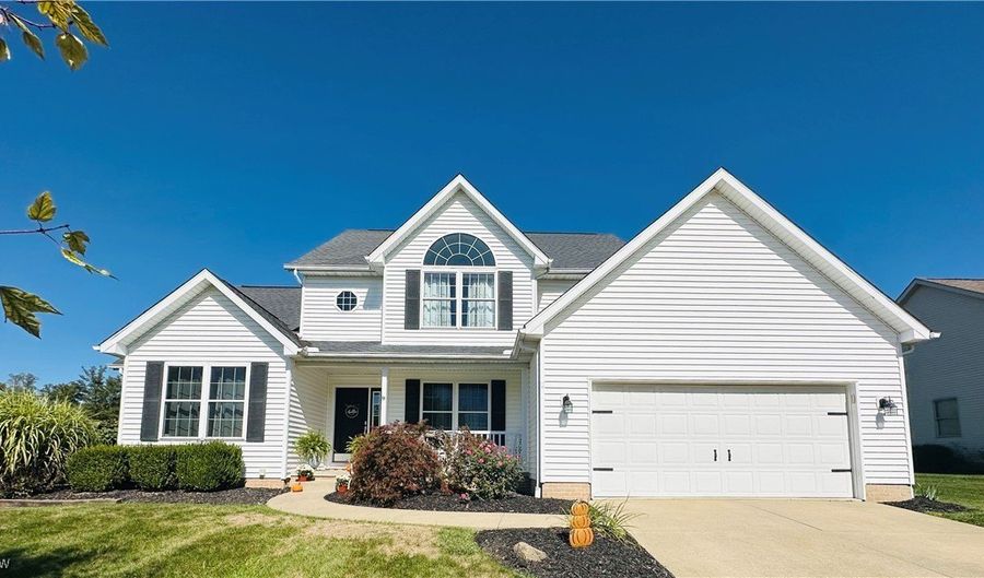 2435 Queensbury Rd, Alliance, OH 44601 - 3 Beds, 3 Bath