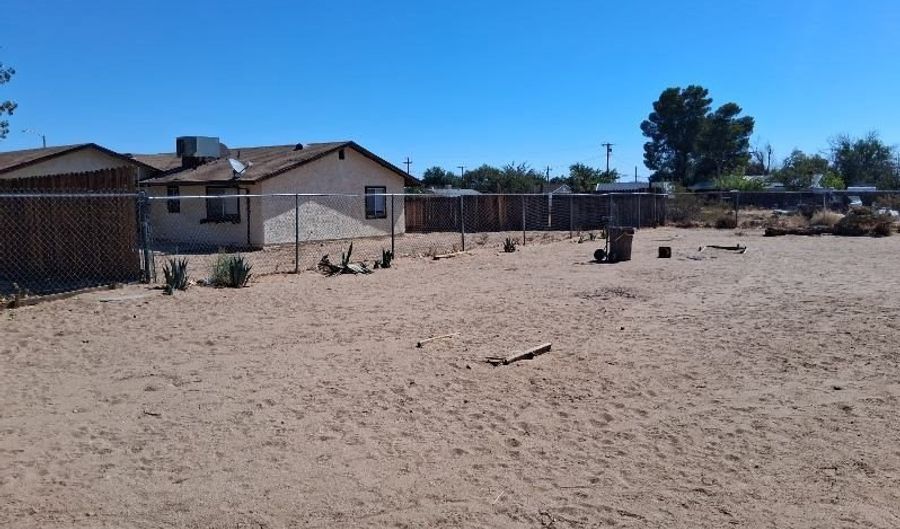 10706 Margie Pl, Adelanto, CA 92301 - 3 Beds, 2 Bath
