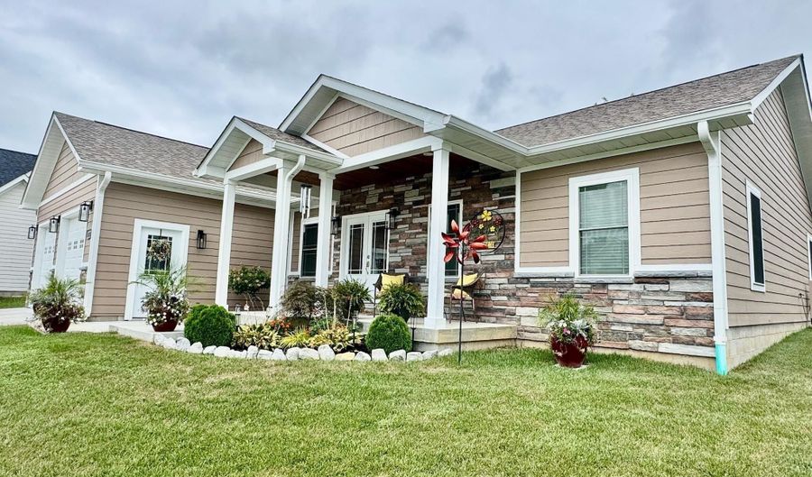 2428 Lucy Ln, Bedford, IN 47421 - 3 Beds, 2 Bath