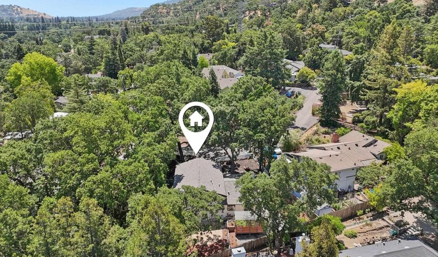 34 Vista Ln, Alamo, CA 94507 - 4 Beds, 2 Bath