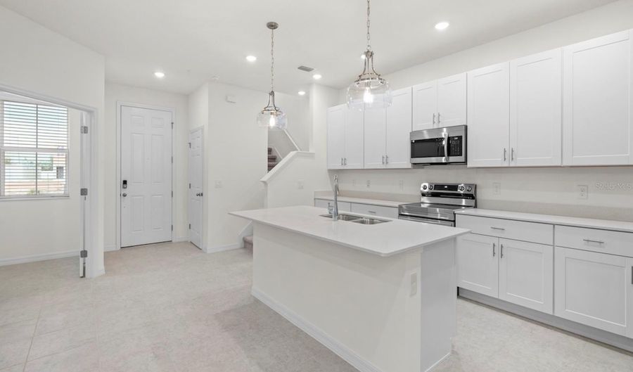 1440 SILVER LINING Way, Apopka, FL 32703 - 3 Beds, 3 Bath