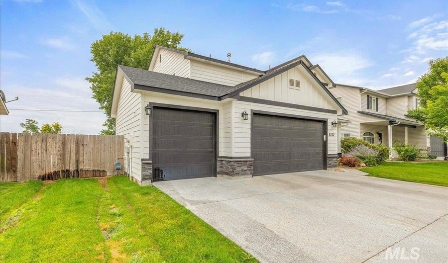 5203 Wallace Way, Caldwell, ID 83607 - 4 Beds, 3 Bath