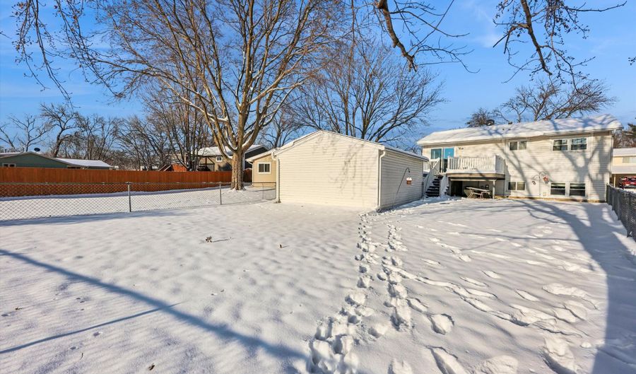 712 Garnet Dr, Ames, IA 50010 - 4 Beds, 2 Bath