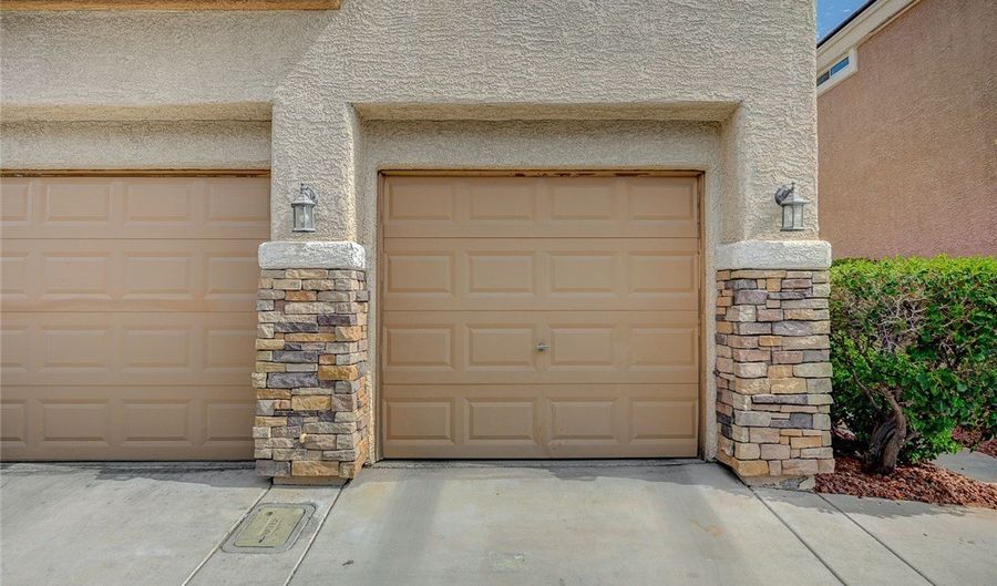 1557 Ward Frontier Ln, Henderson, NV 89002 - 2 Beds, 2 Bath