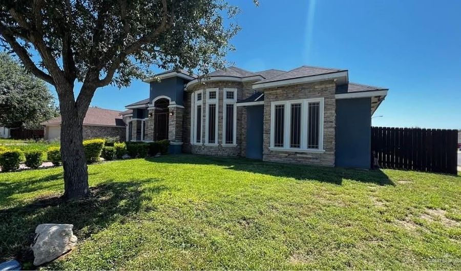 1306 N Rockport St, Alton, TX 78573 - 3 Beds, 3 Bath